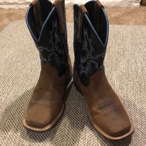 Ariat boys boots